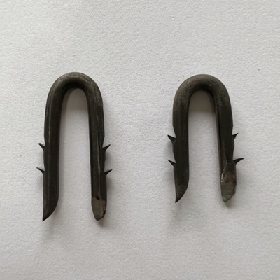 Máy làm móng tự động có hình dạng U hình dạng 3.7mm Diameter tối đa