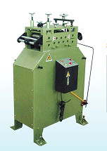 Máy ép cấp 500mm Máy giảm tốc 1/30 với dải tấm kim loại làm thẳng